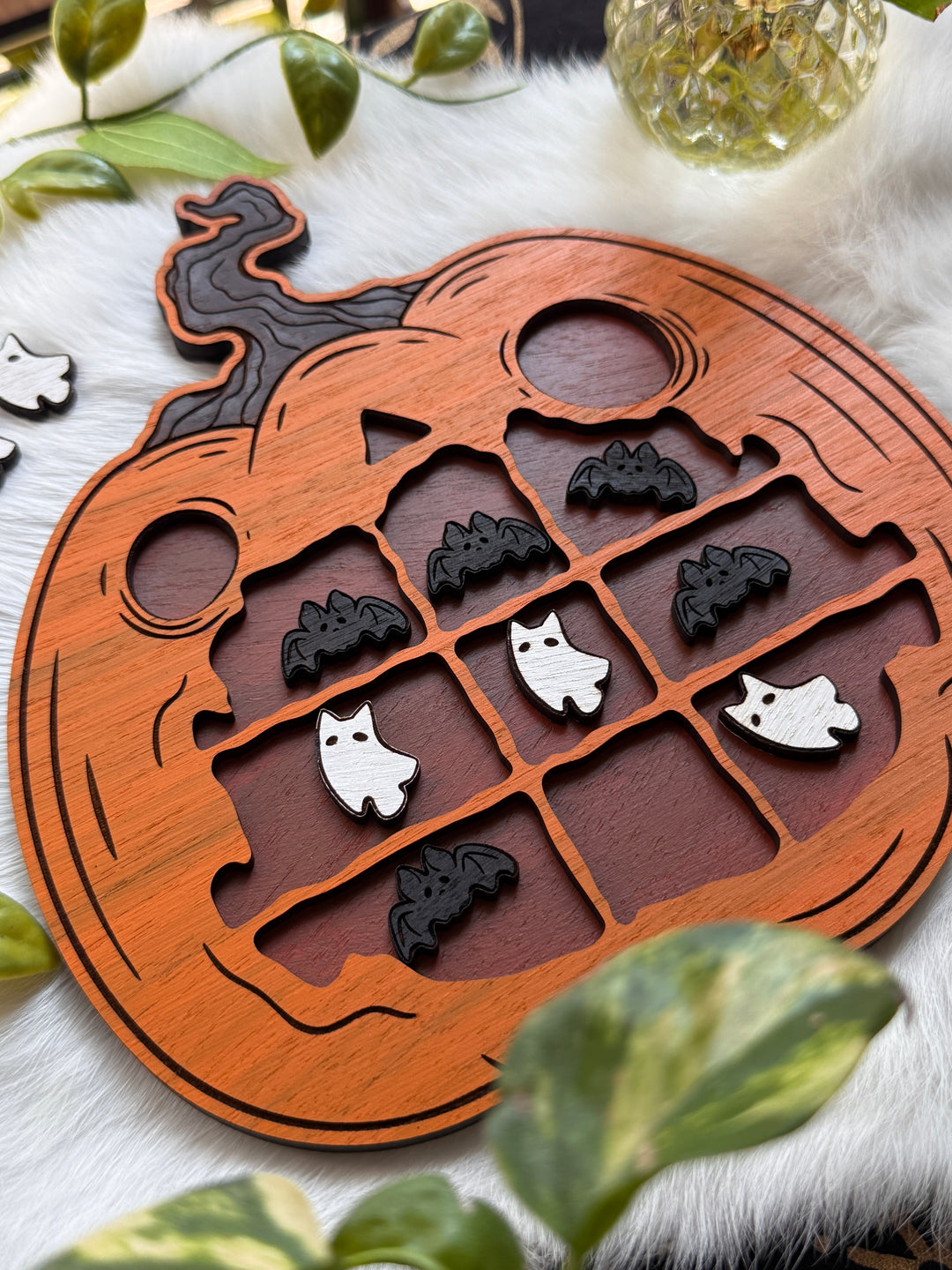 Jack-O'- Lantern Tic Tac Toe Board