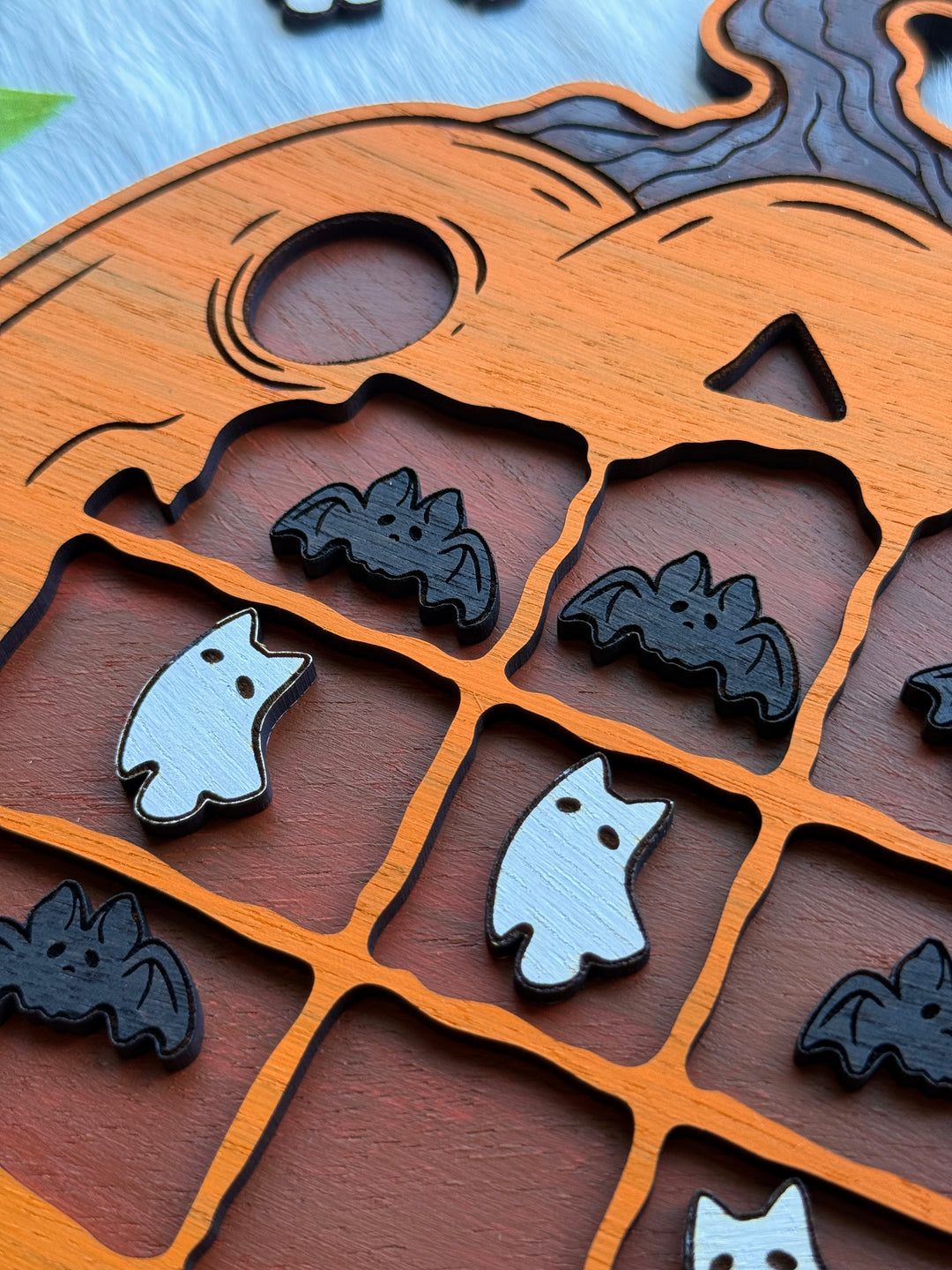 Jack-O'- Lantern Tic Tac Toe Board