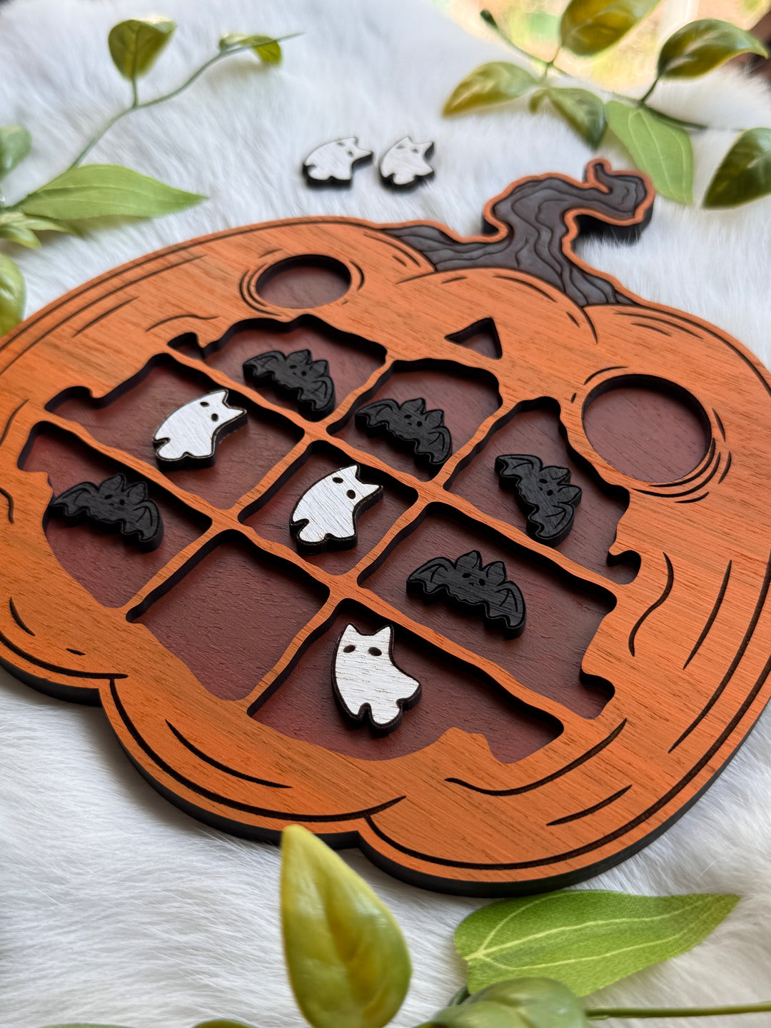 Jack-O'- Lantern Tic Tac Toe Board